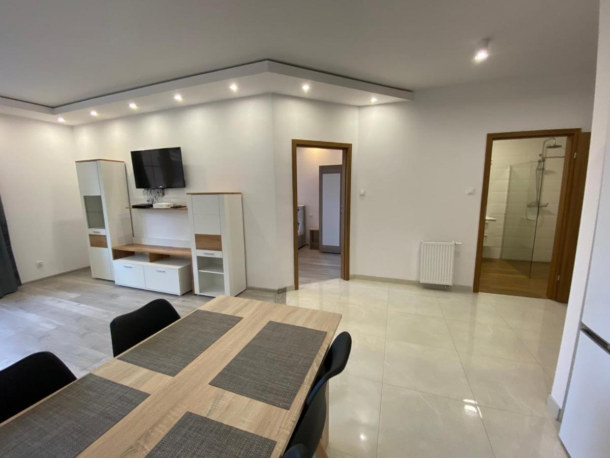 אלבלאג Old Town Apartment 1E מראה חיצוני תמונה